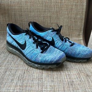 Nike Air Max Flyknit